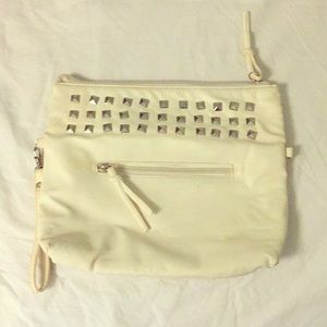 Cream wristlet